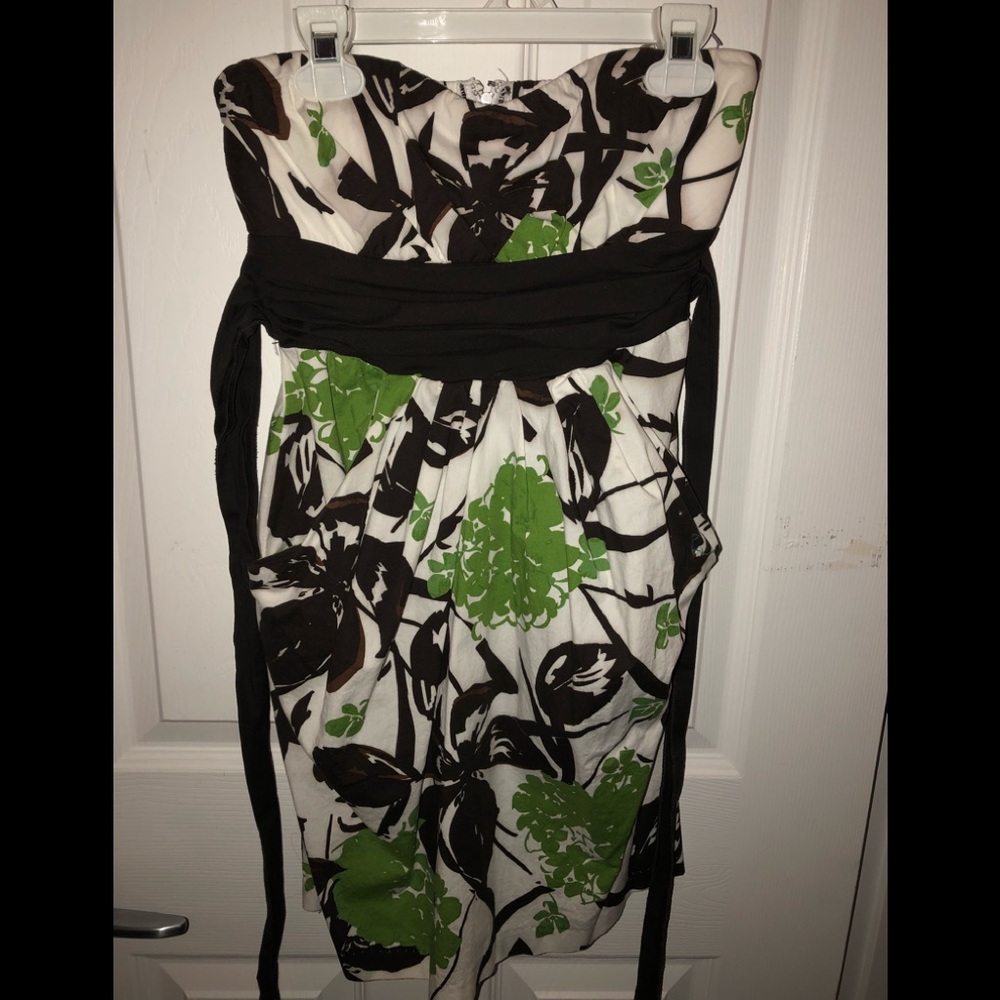 Floral Speeckless Dress - Size 3